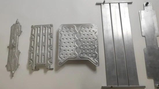 Placas de enfriamiento de soldadura fuerte de aluminio para batería de vehículo eléctrico