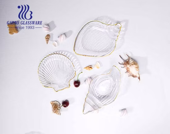 Pedido por correo de regalo, placa de cargador de cristal con forma única de flor transparente de 5,5 pulgadas con borde dorado, plato creativo plano para cena